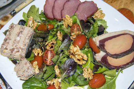 fresh Pergourdine salad ingredients Banque d'images - 93699331